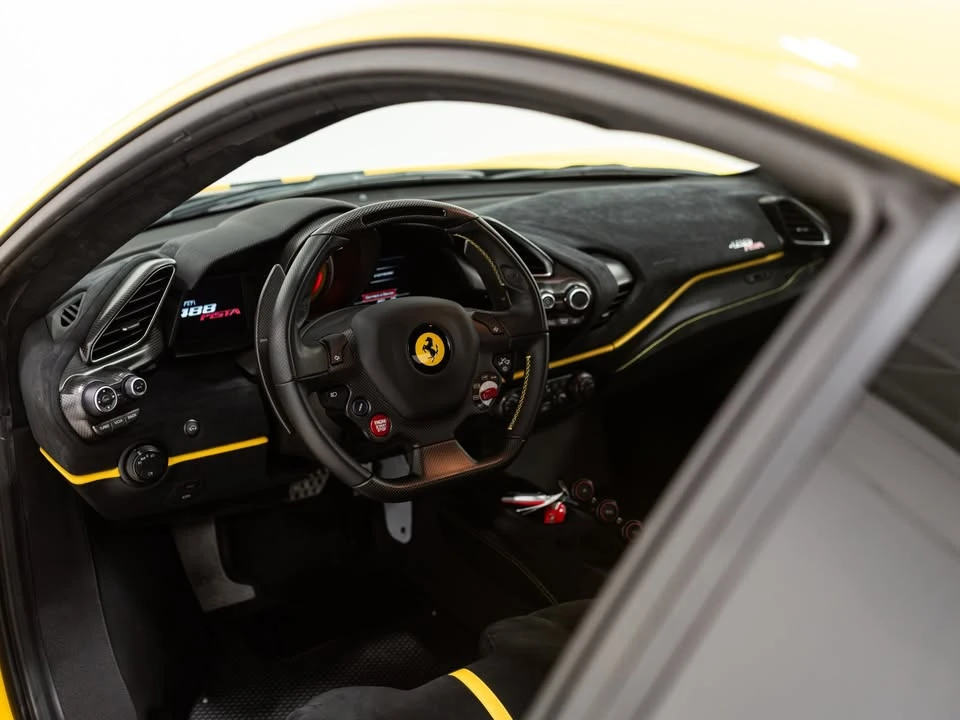 2019 Ferrari 488 Pista - Image 12 of 20