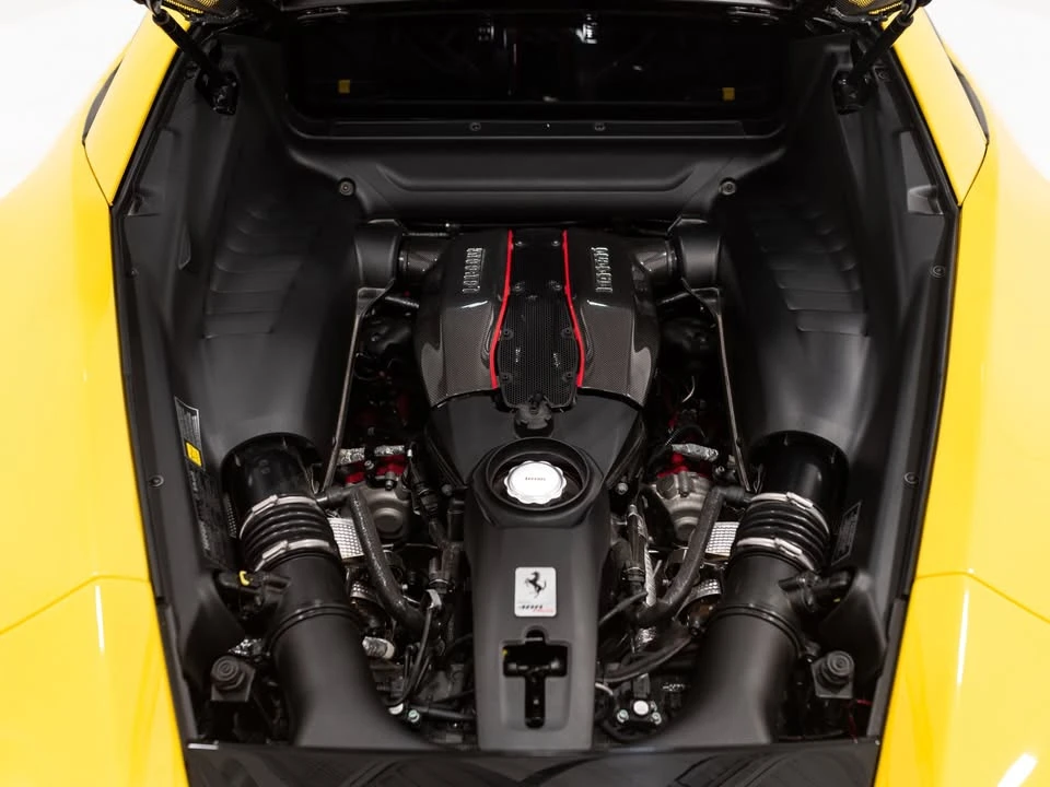 2019 Ferrari 488 Pista - Image 17 of 20