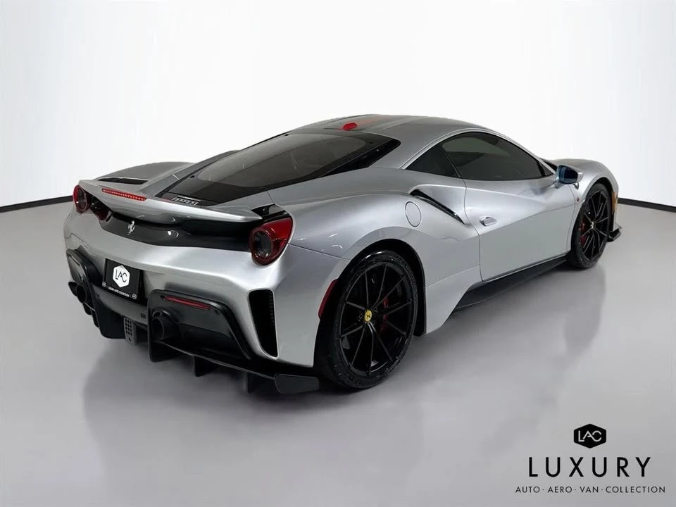 2019 Ferrari 488 Pista - Image 4 of 11