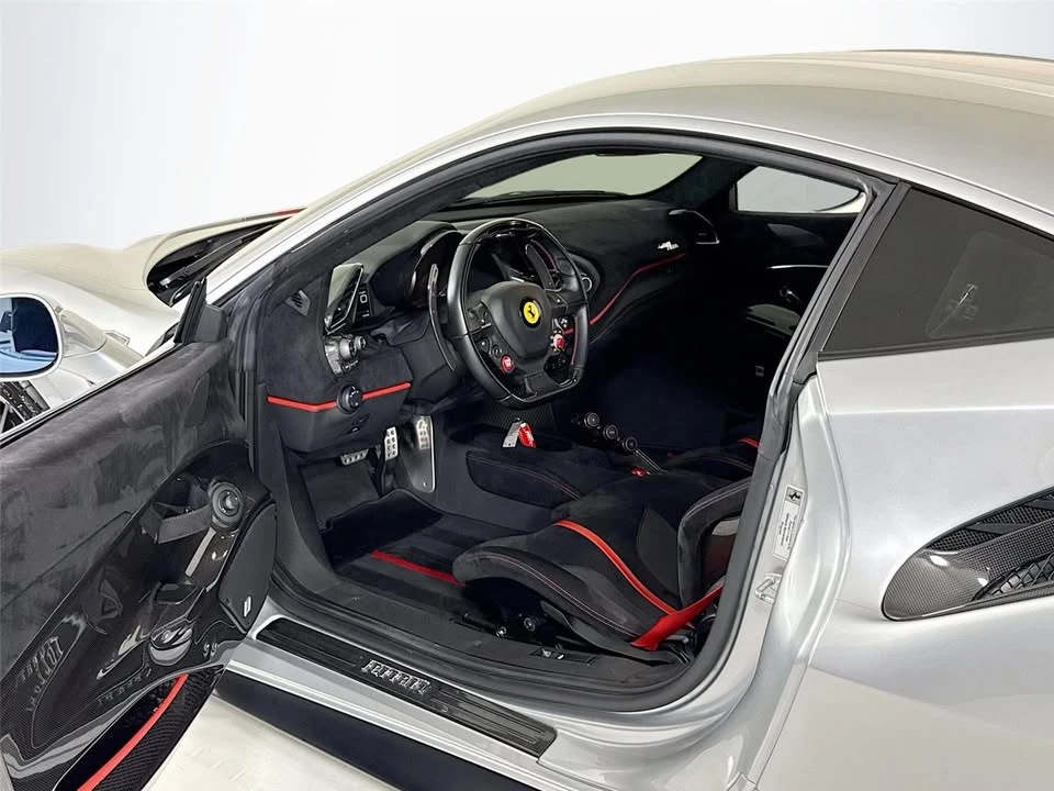 2019 Ferrari 488 Pista - Image 7 of 11