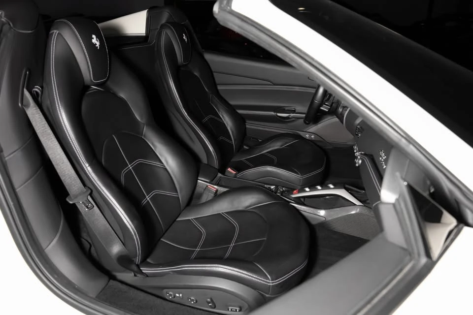 2019 Ferrari 488 Spider - Image 15 of 16