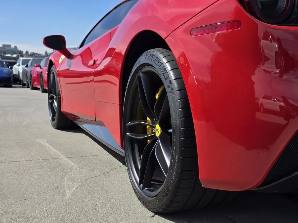 2019 Ferrari 488 Spider - Image 7 of 18