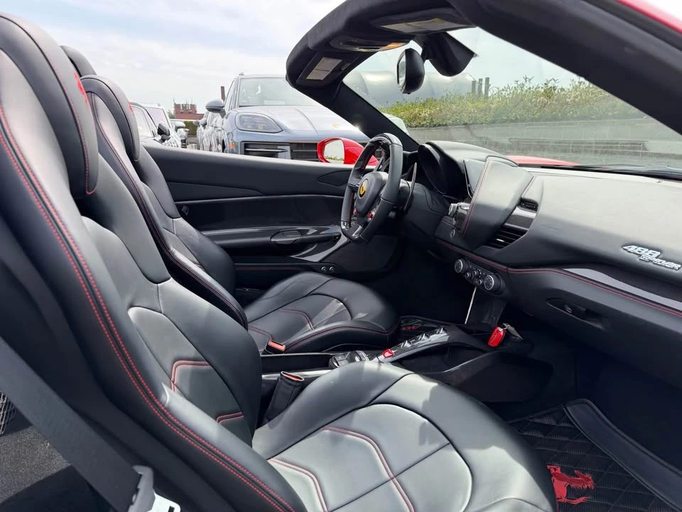 2019 Ferrari 488 Spider - Image 15 of 17