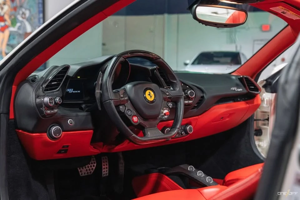2019 Ferrari 488 Spider - Image 5 of 9