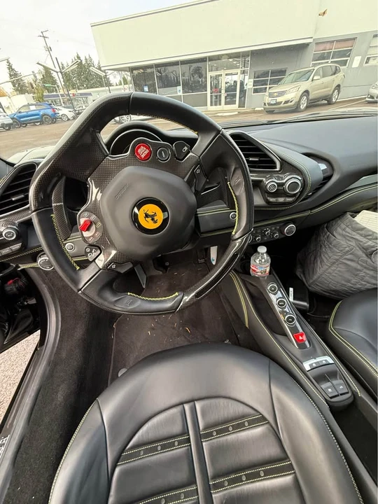 2019 Ferrari 488 Spider - Image 10 of 10