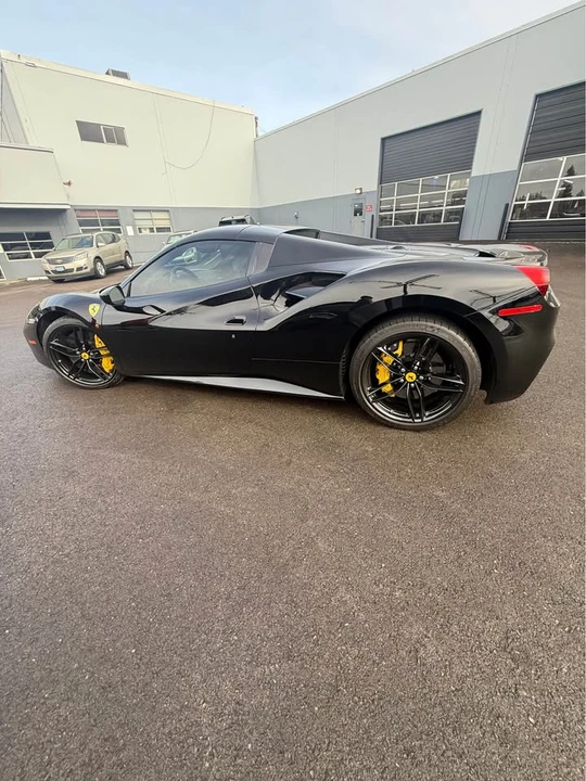 2019 Ferrari 488 Spider - Image 8 of 12