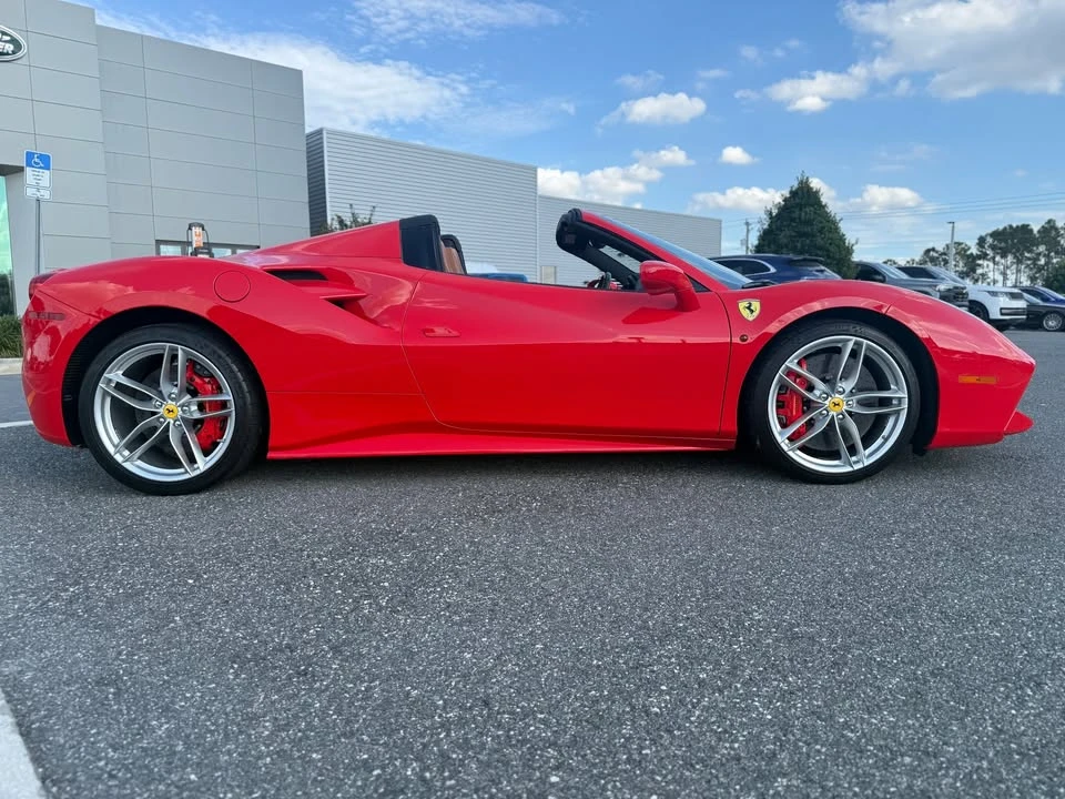 2019 Ferrari 488 Spider - Image 8 of 15