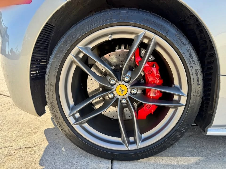 2019 Ferrari 488 Spider - Image 16 of 20