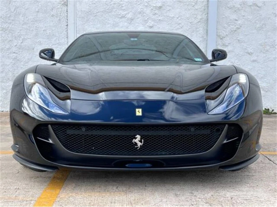 2019 Ferrari 812 Superfast - Image 3 of 21