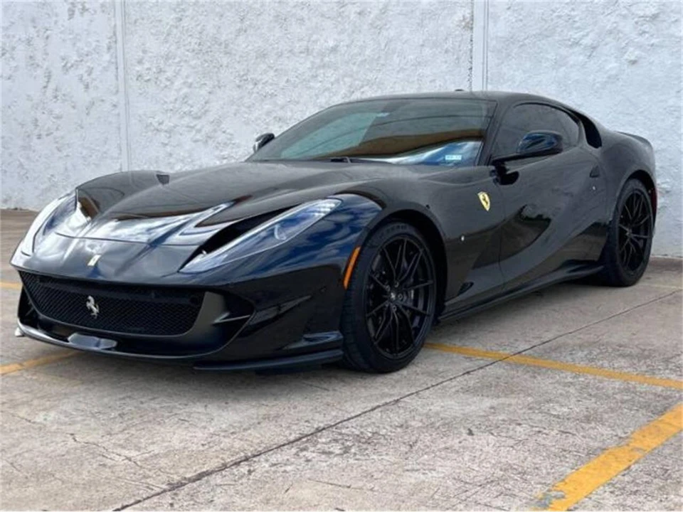 2019 Ferrari 812 Superfast - Image 2 of 21