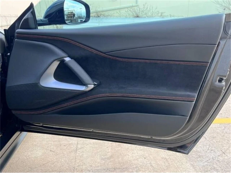 2019 Ferrari 812 Superfast - Image 18 of 21