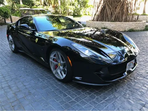 2019 Ferrari 812 Superfast