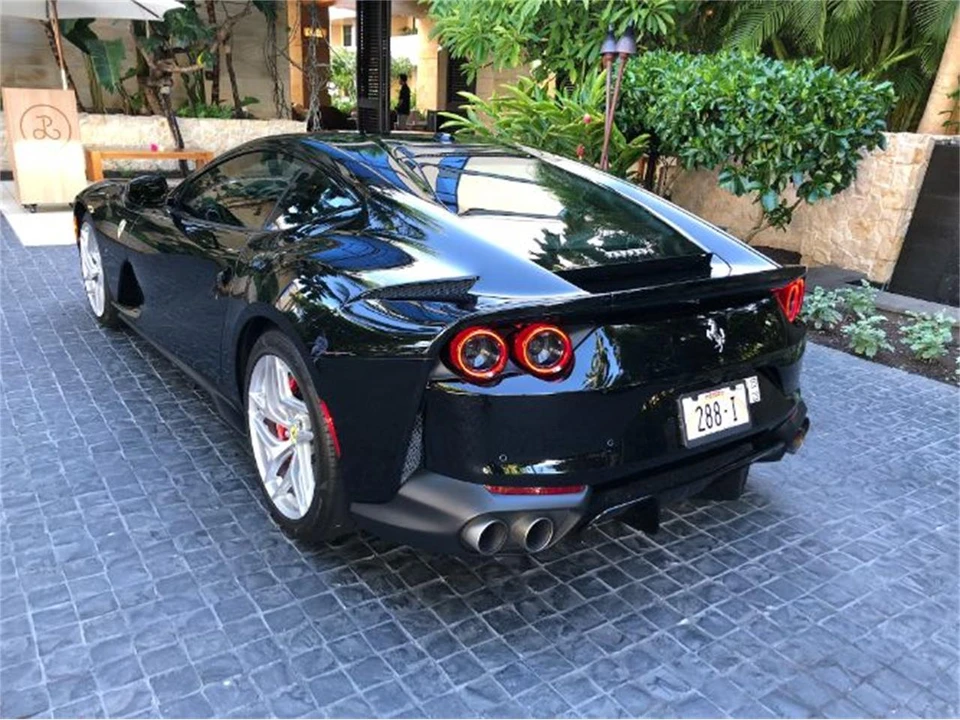 2019 Ferrari 812 Superfast - Image 5 of 17