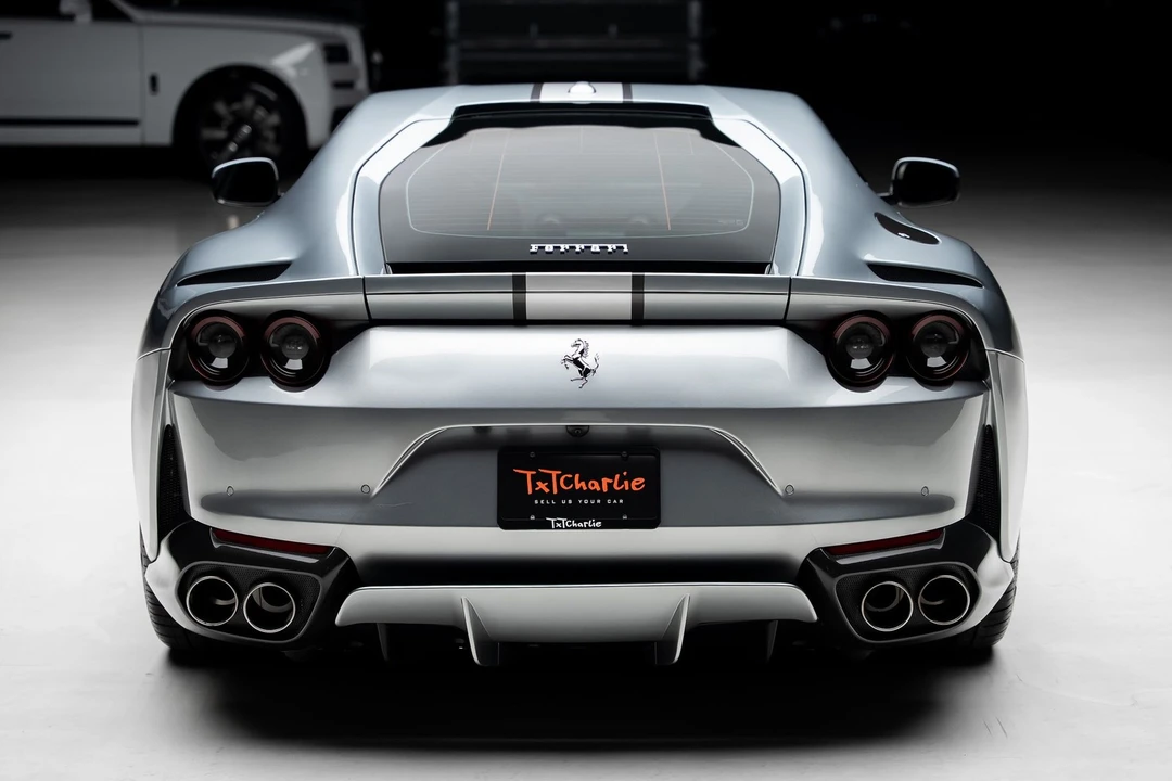 2019 Ferrari 812 Superfast - Image 30 of 31
