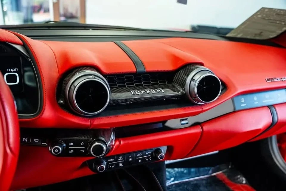 2019 Ferrari 812 Superfast - Image 14 of 17