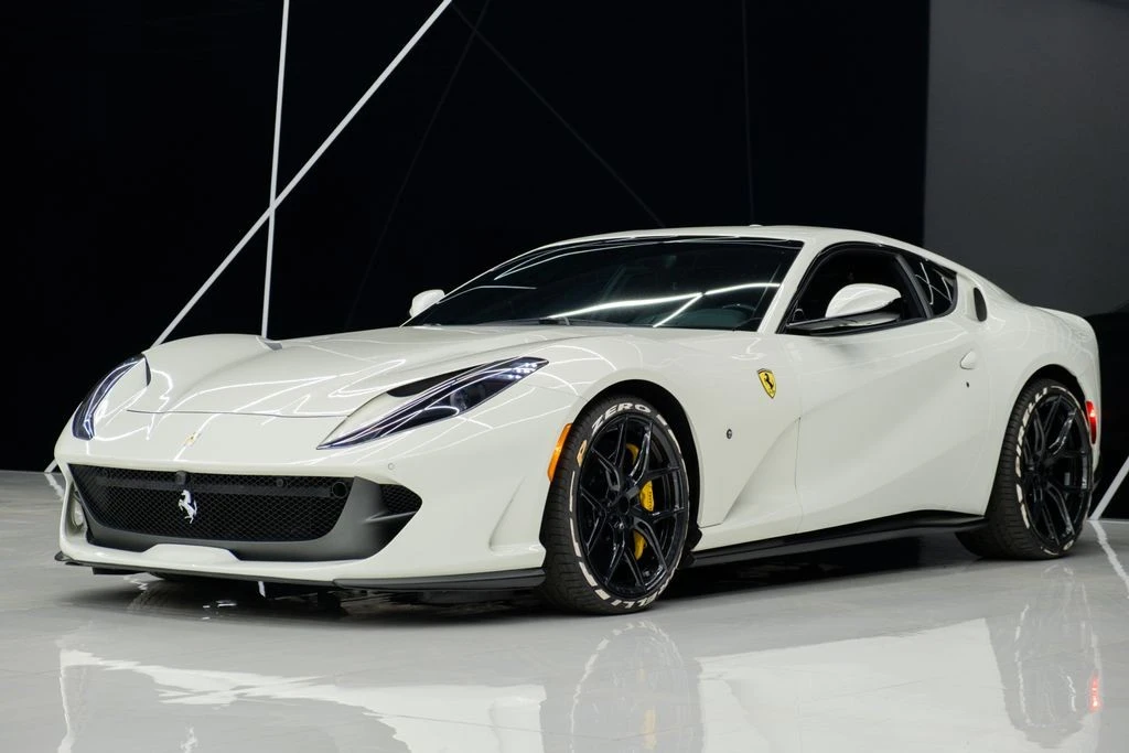 2019 Ferrari 812 Superfast - Image 3 of 21
