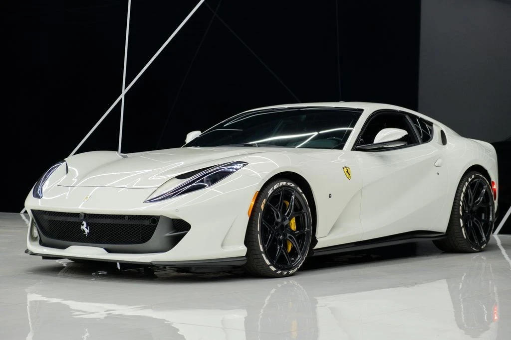 2019 Ferrari 812 Superfast - Image 3 of 21