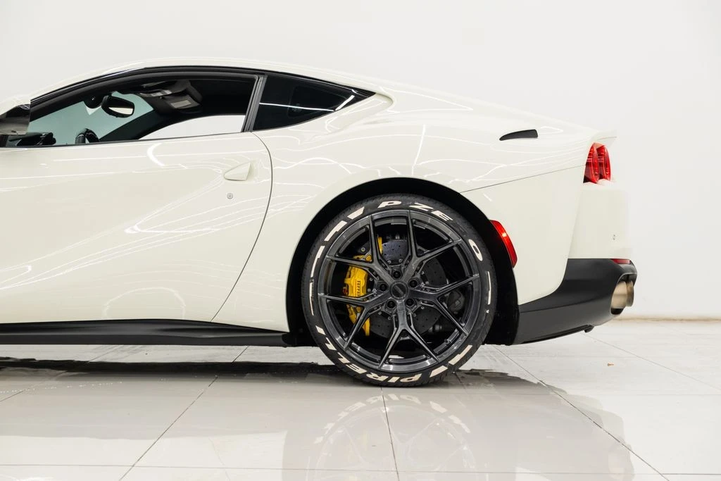 2019 Ferrari 812 Superfast - Image 10 of 21