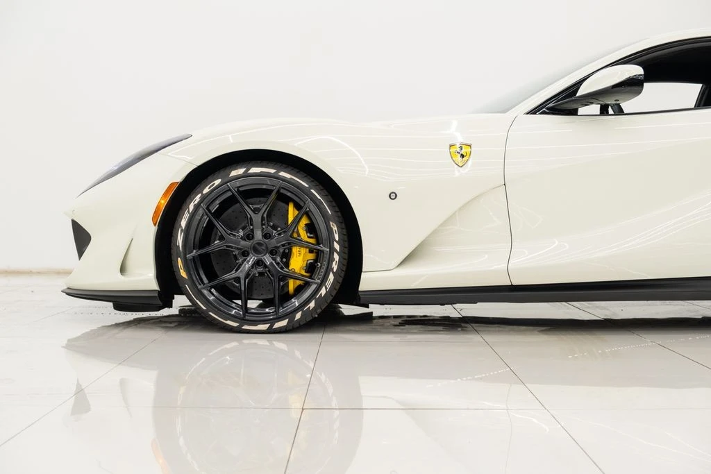 2019 Ferrari 812 Superfast - Image 9 of 21