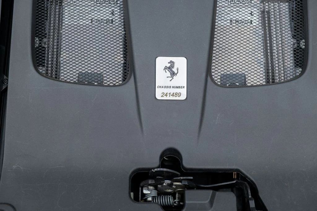 2019 Ferrari 812 Superfast - Image 19 of 21