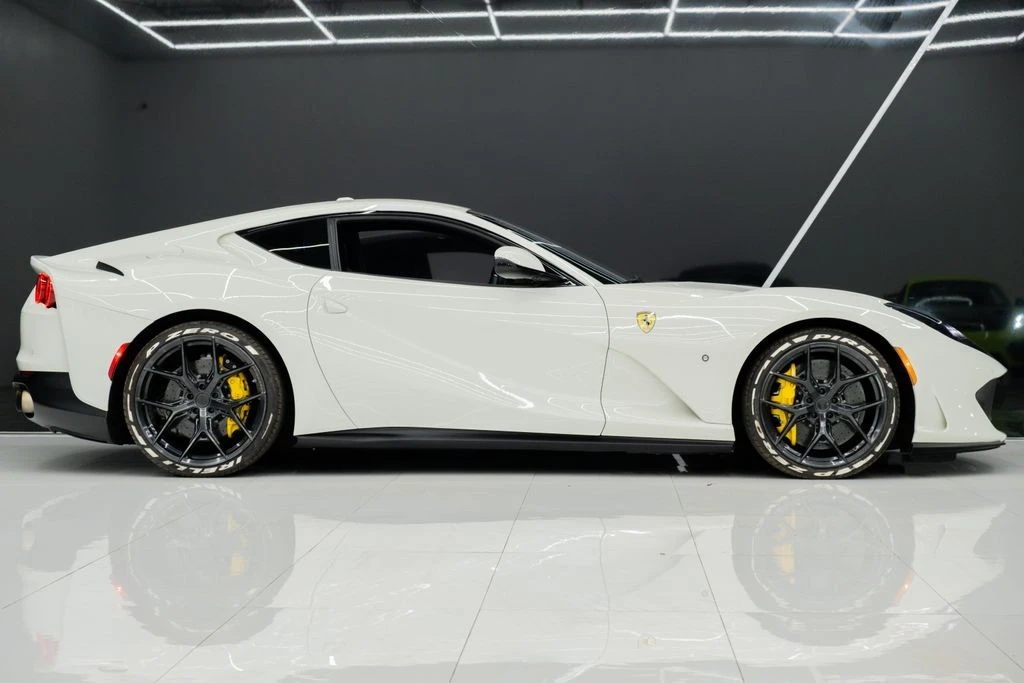 2019 Ferrari 812 Superfast - Image 6 of 21