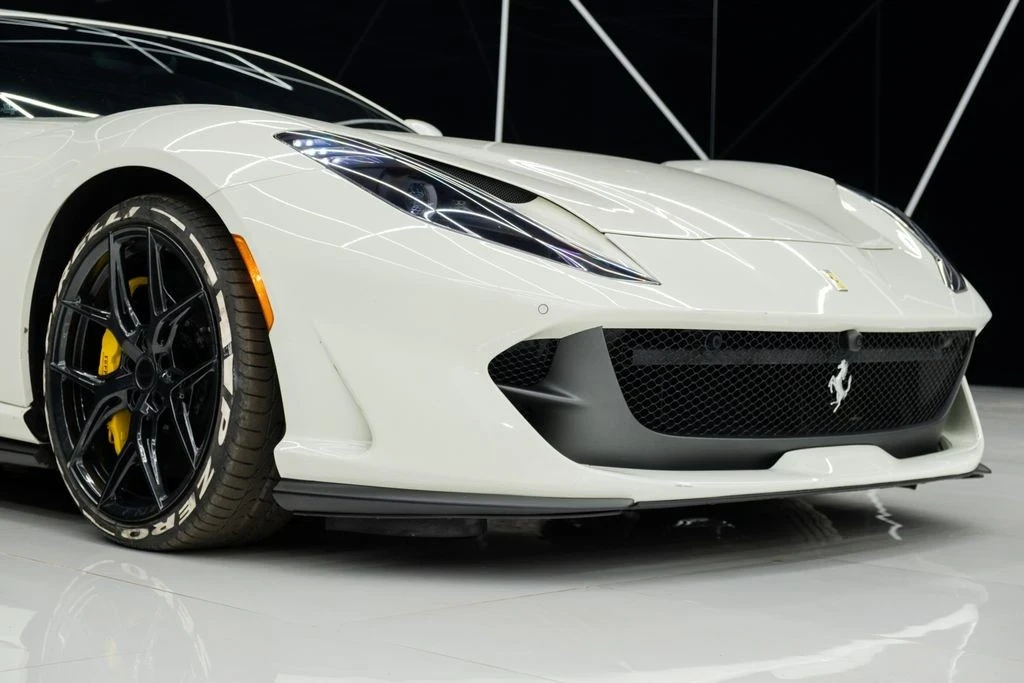 2019 Ferrari 812 Superfast - Image 5 of 21