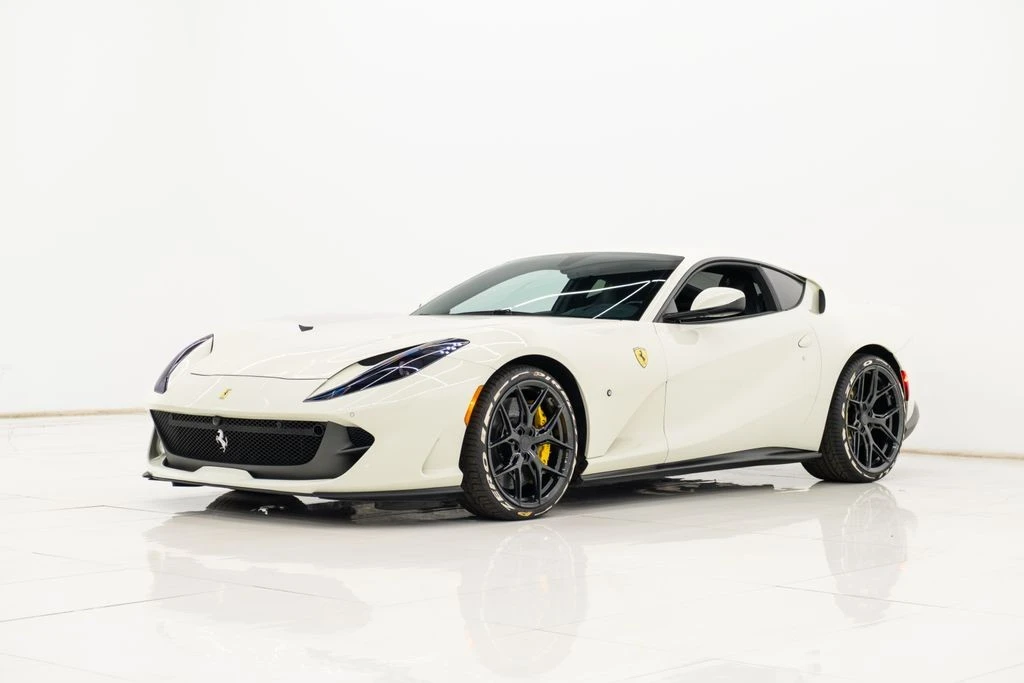 2019 Ferrari 812 Superfast - Image 4 of 21