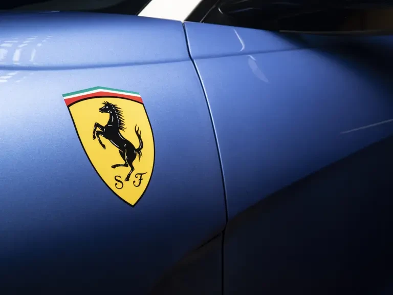2019 Ferrari 812 Superfast - Image 8 of 31