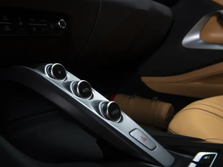 2019 Ferrari 812 Superfast - Image 25 of 31