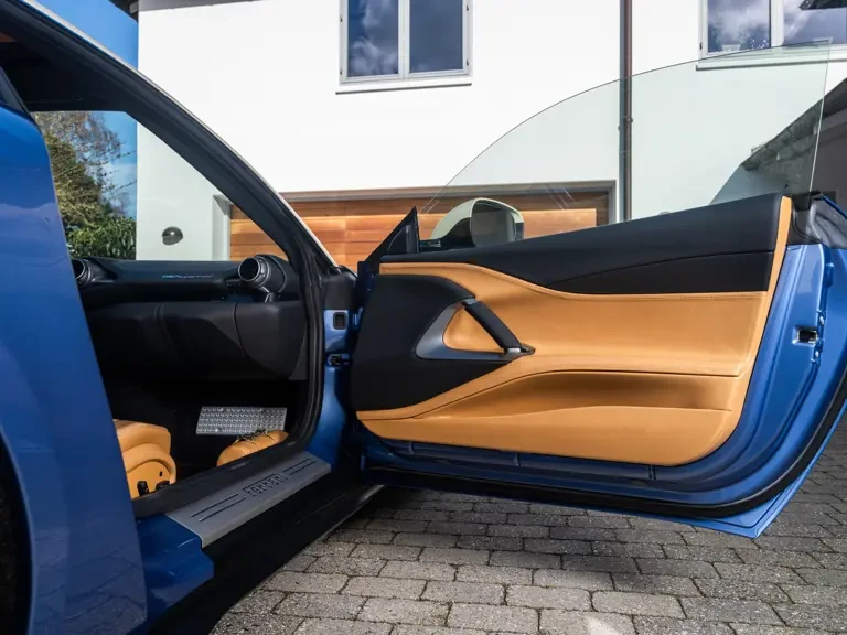 2019 Ferrari 812 Superfast - Image 25 of 31