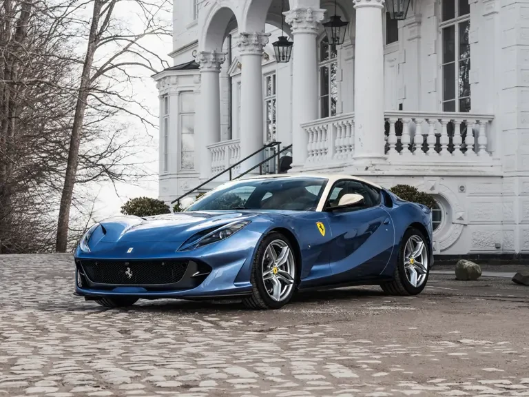2019 Ferrari 812 Superfast - Image 2 of 31