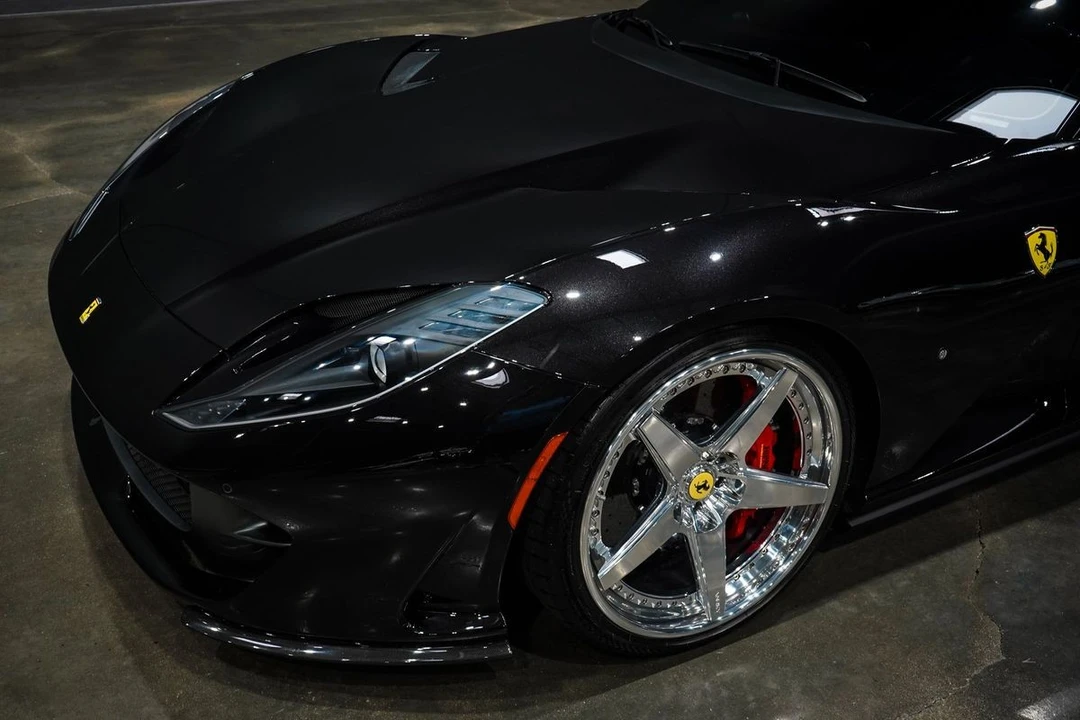 2019 Ferrari 812 Superfast - Image 11 of 31