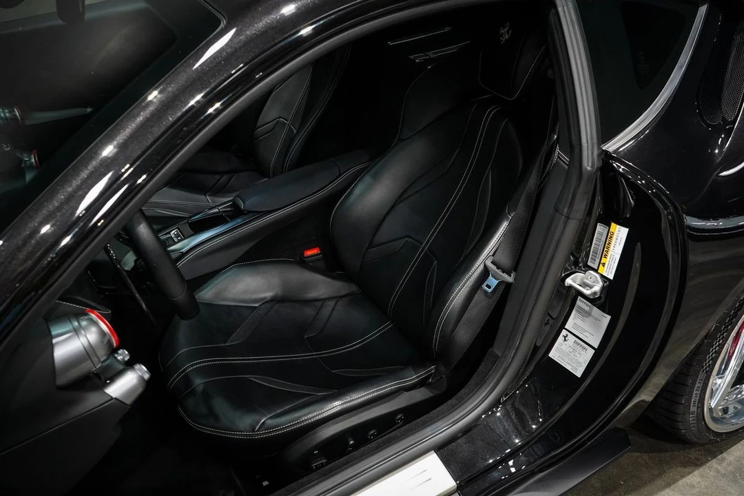 2019 Ferrari 812 Superfast - Image 28 of 31