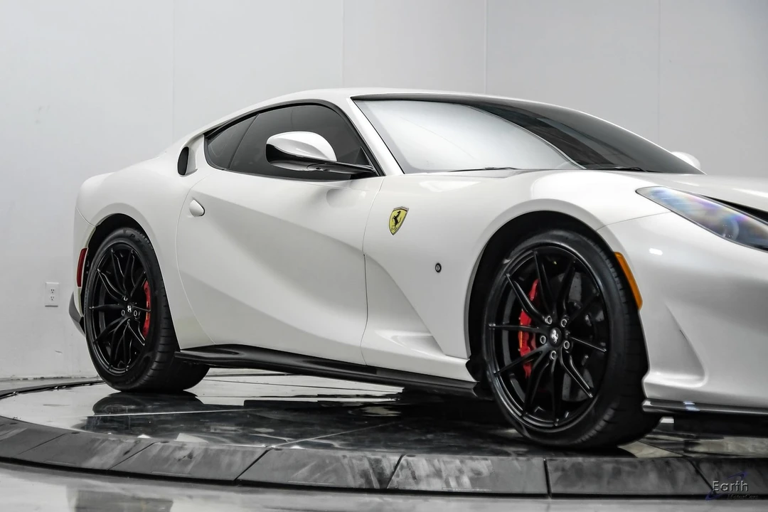 2019 Ferrari 812 Superfast - Image 31 of 31