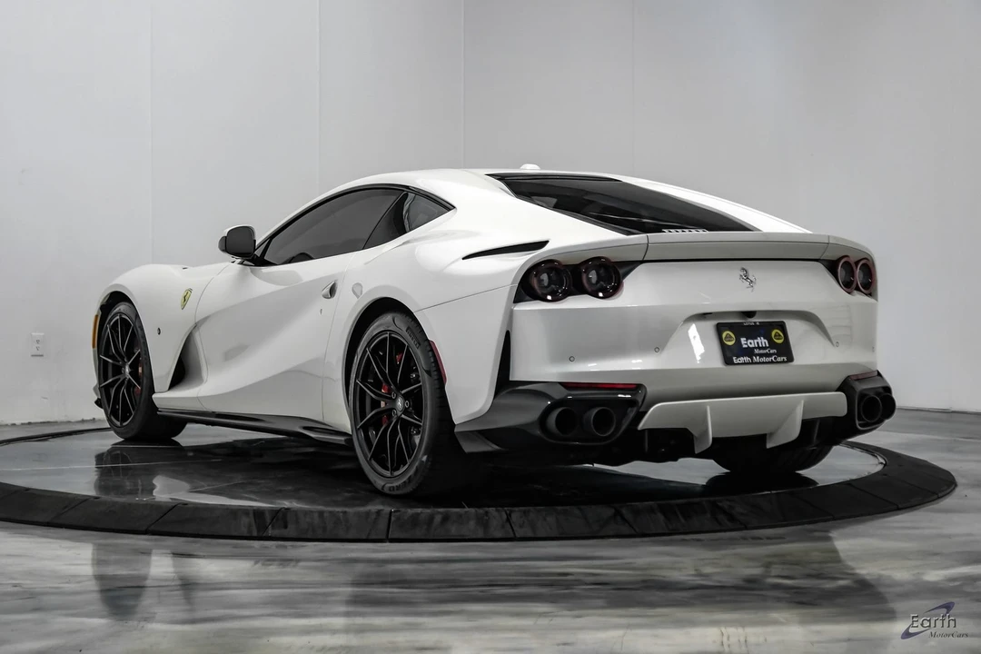 2019 Ferrari 812 Superfast - Image 13 of 31