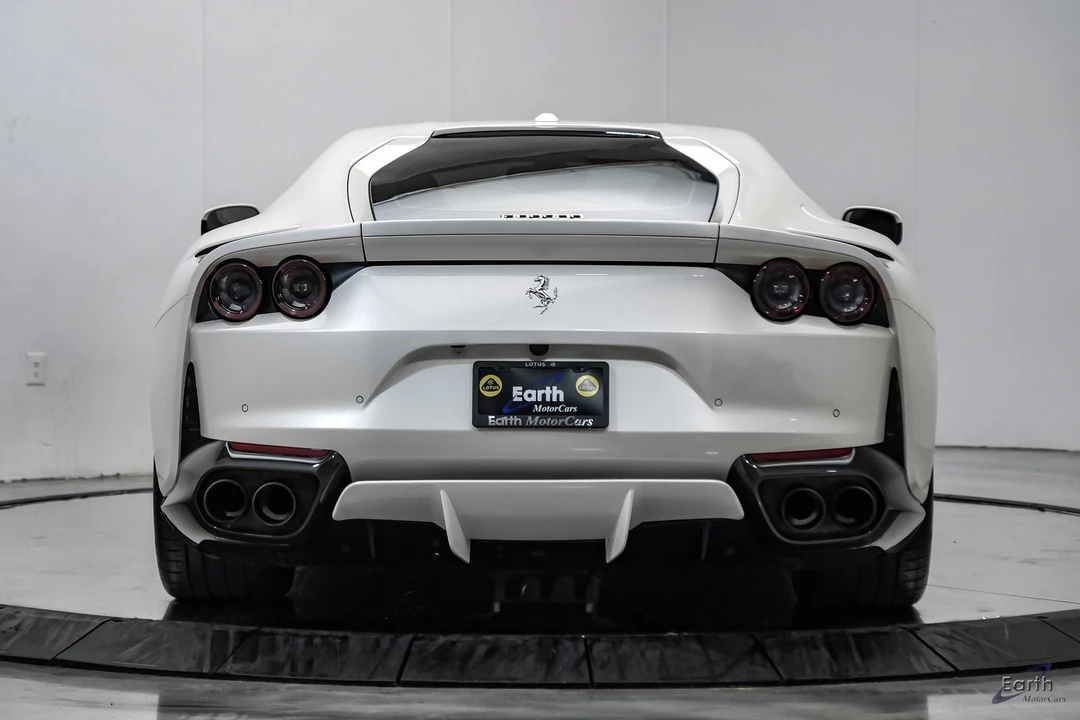 2019 Ferrari 812 Superfast - Image 15 of 31
