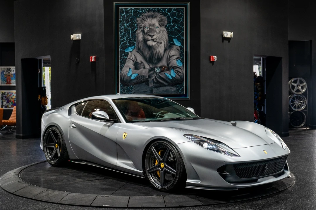 2019 Ferrari 812 Superfast - Image 10 of 12