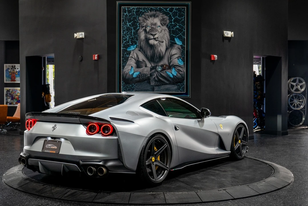 2019 Ferrari 812 Superfast - Image 8 of 12