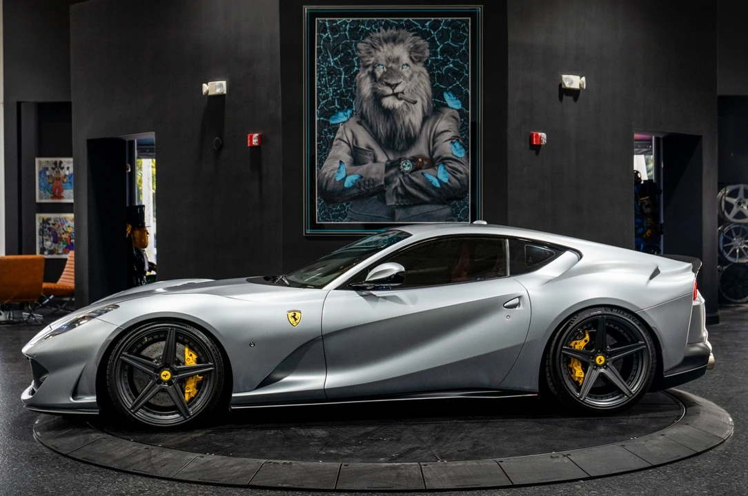 2019 Ferrari 812 Superfast - Image 5 of 12