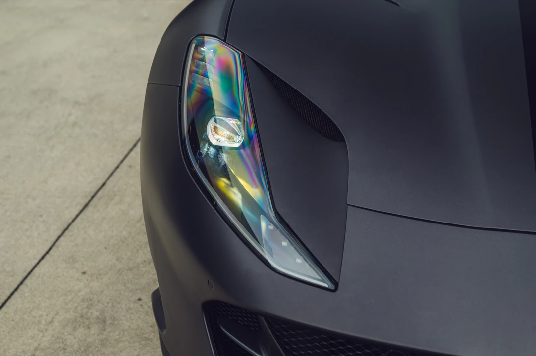 2019 Ferrari 812 Superfast - Image 14 of 31