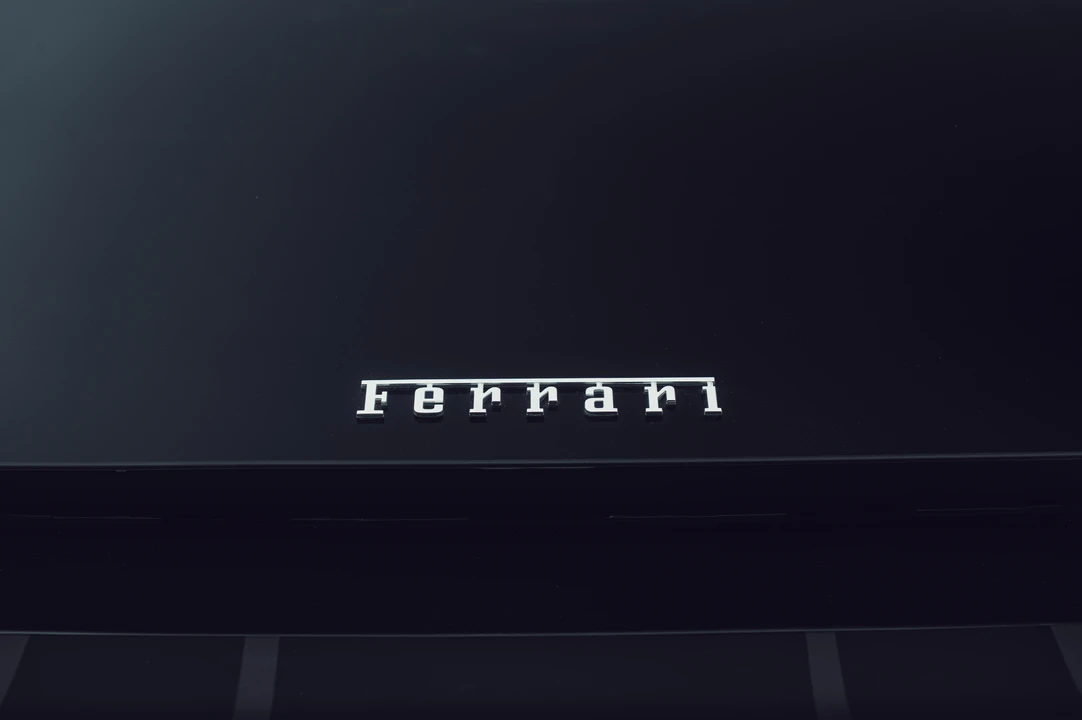 2019 Ferrari 812 Superfast - Image 27 of 31