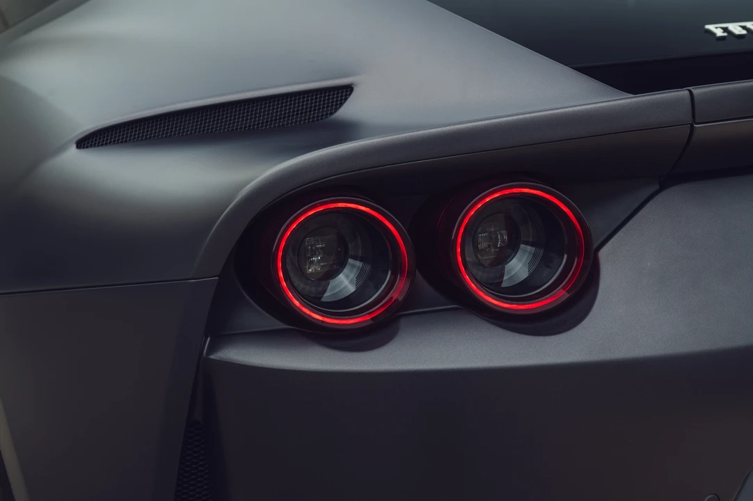 2019 Ferrari 812 Superfast - Image 29 of 31