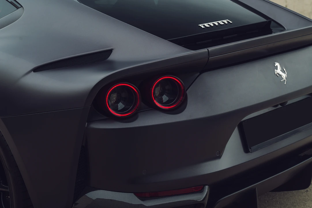 2019 Ferrari 812 Superfast - Image 30 of 31