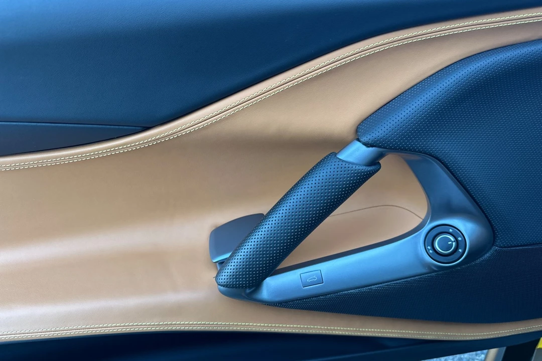 2019 Ferrari 812 Superfast - Image 12 of 21