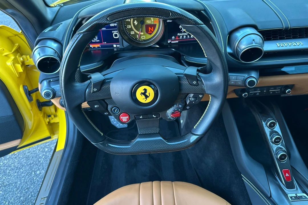2019 Ferrari 812 Superfast - Image 15 of 21