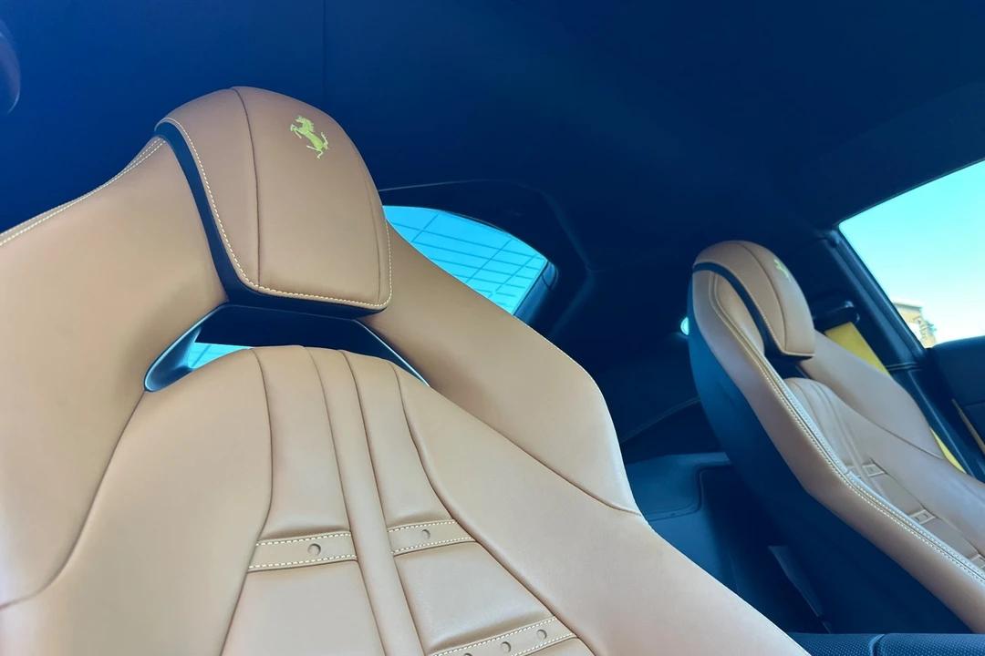 2019 Ferrari 812 Superfast - Image 17 of 21