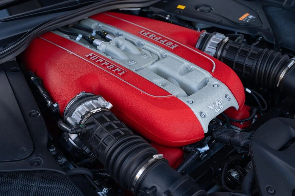 2019 Ferrari 812 Superfast - Image 16 of 21