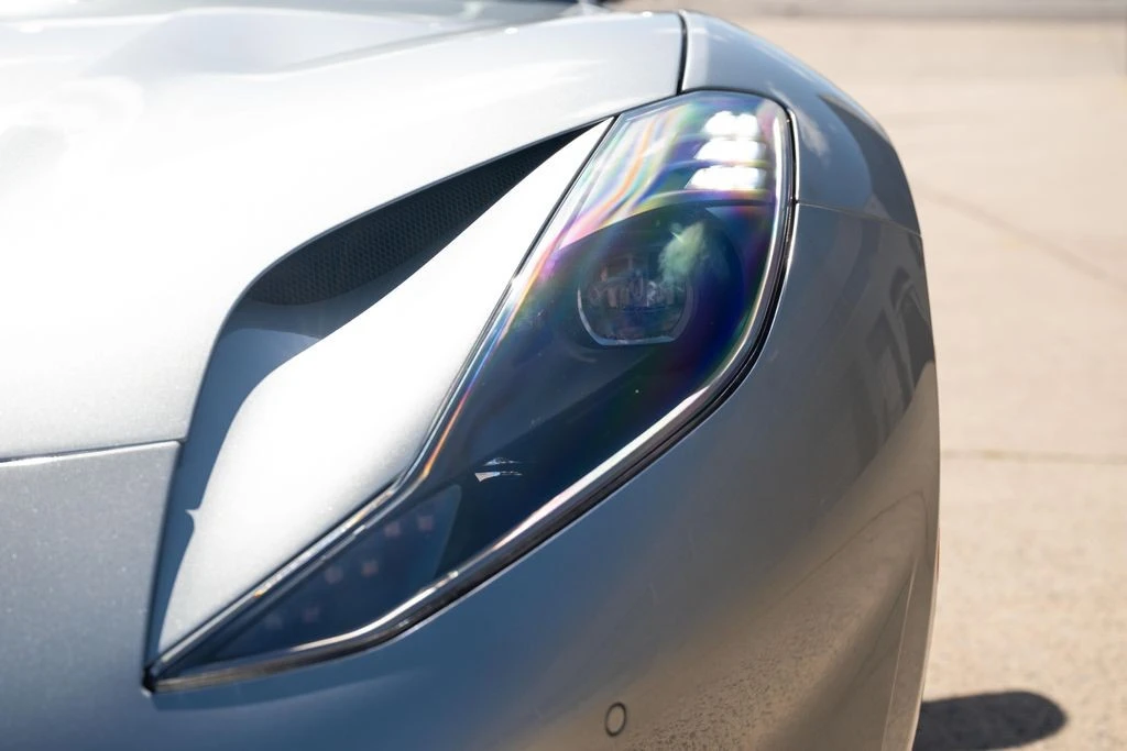 2019 Ferrari 812 Superfast - Image 19 of 21