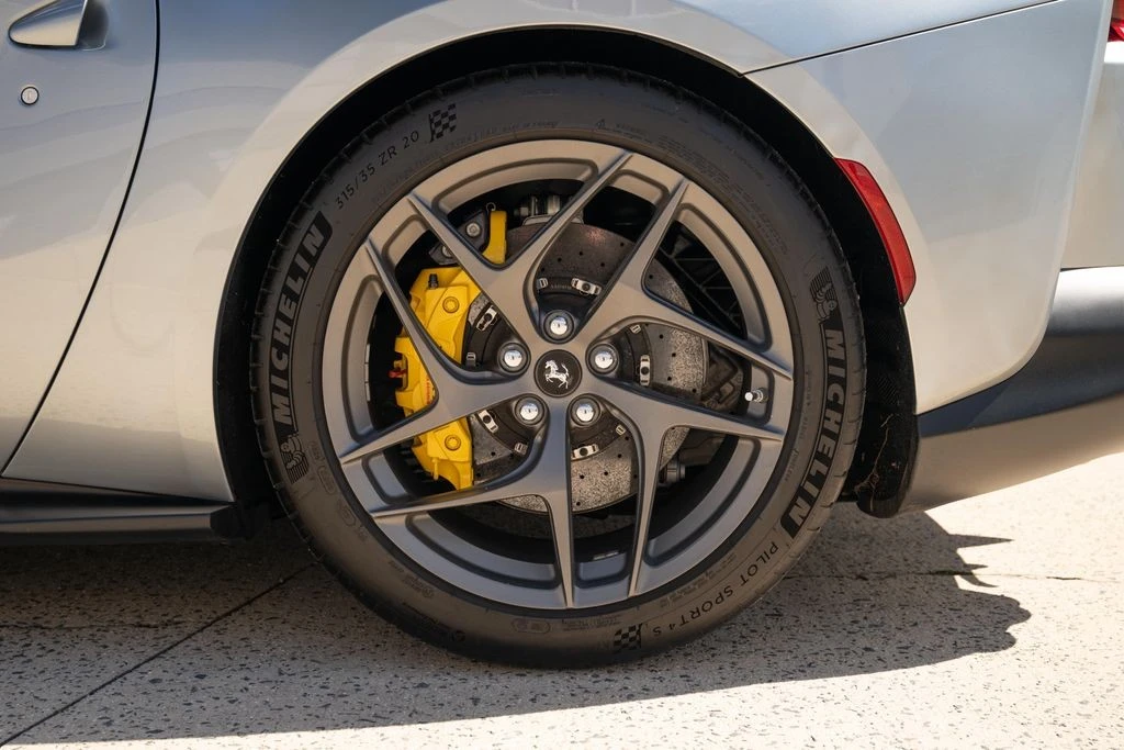 2019 Ferrari 812 Superfast - Image 21 of 21