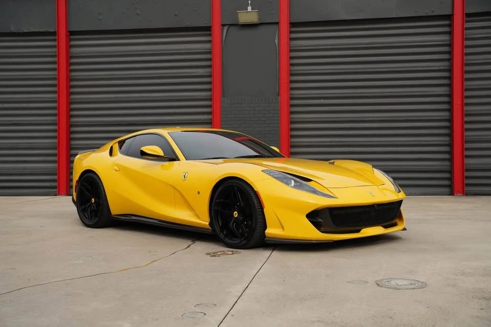 2019 Ferrari 812 Superfast - Image 20 of 20